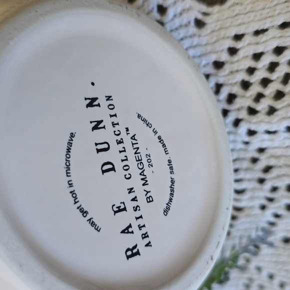 RAE DUNN CUP - Picture 5 of 6